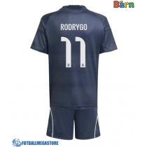 Fotballdrakt Barn Real Madrid Rodrygo Goes #11 Bortedraktsett 2025-26 Kortermet (+ Korte bukser)
